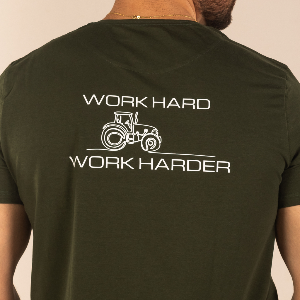 Camiseta Work Hard Work Harder