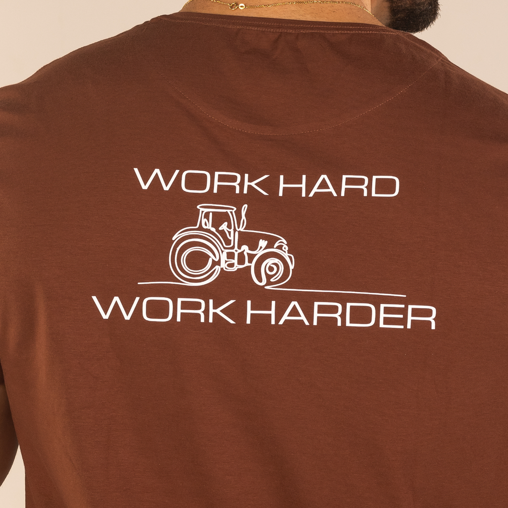 Camiseta Work Hard Work Harder